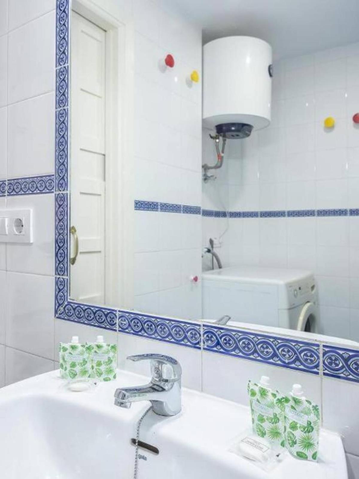 Moderno Apartamento Cerca A Plaza Espana Sevilla Buitenkant foto